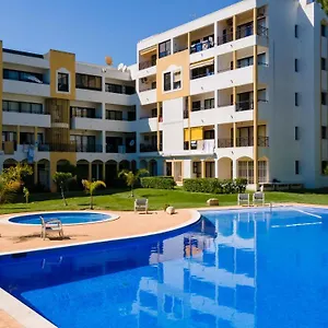 Amazing Flat W/pool & Garden By Lovelystay Apartamento